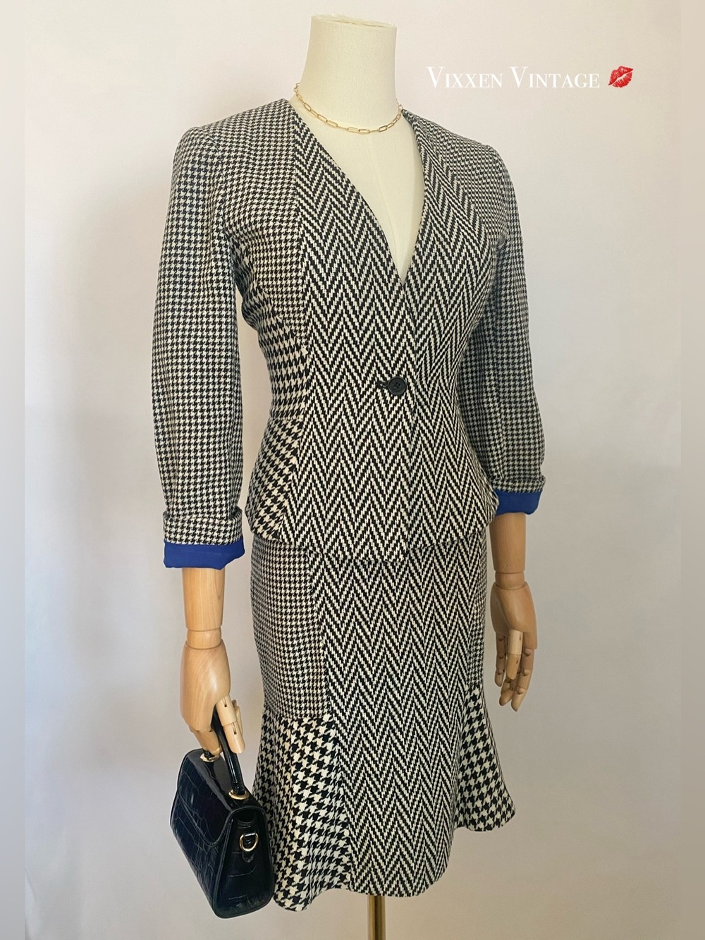 ANN TAYLOR 2013 'MIXED PATTERN PEPLUM BLAZER & FLOUNCE SKIRT' SET IN BLACK/WHITE